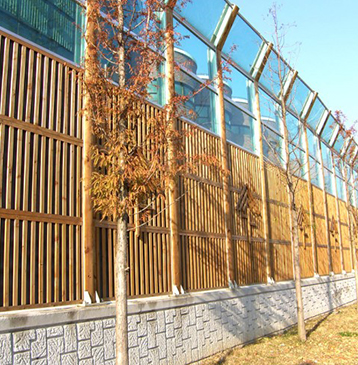 Wood noise barrier